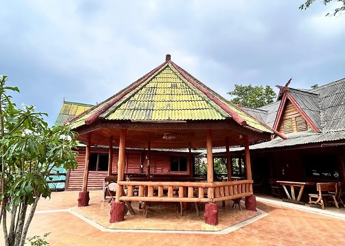 ศศิคันทรี รีสอร์ท *