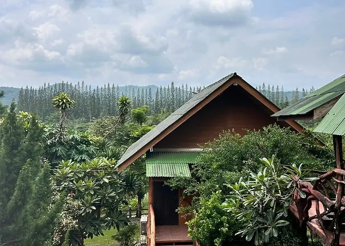 ศศิคันทรี รีสอร์ท สวนผึ้ง